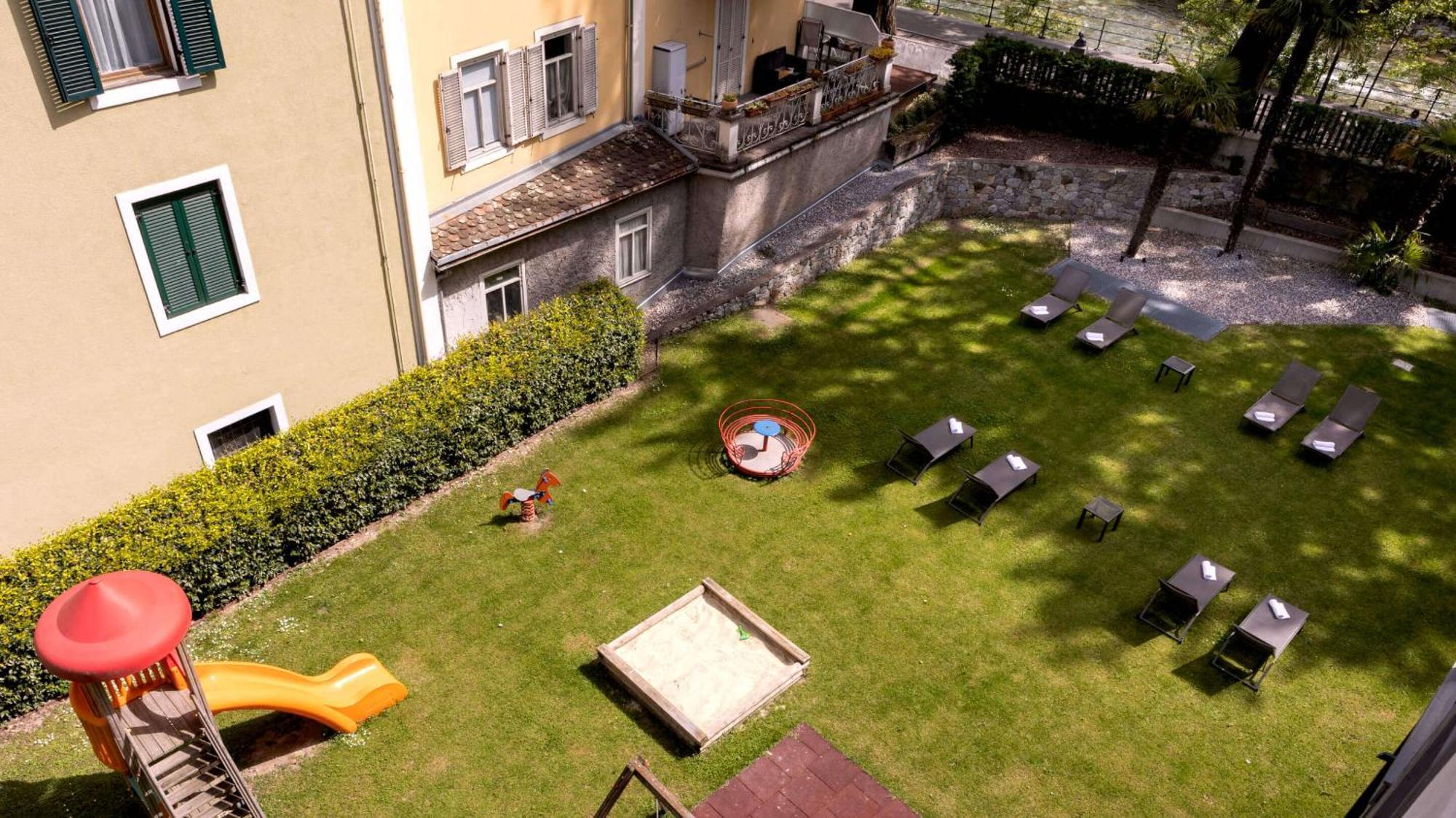 Flora Hotel&Suites Merano Exterior foto